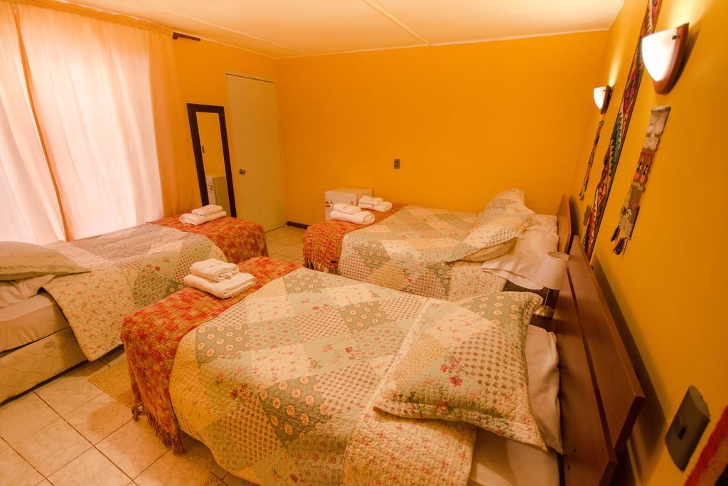 Hostal Kirckir Сан-Педро-де-Атакама Номер фото